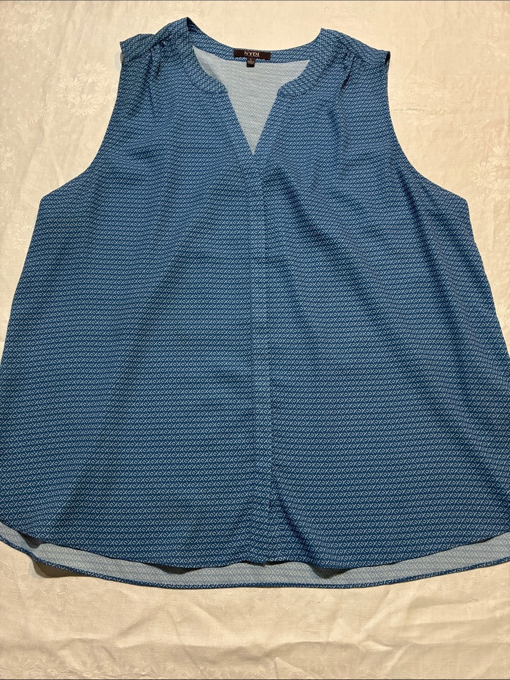 NYDJ Blue Printed Sleeveless V-Neck top